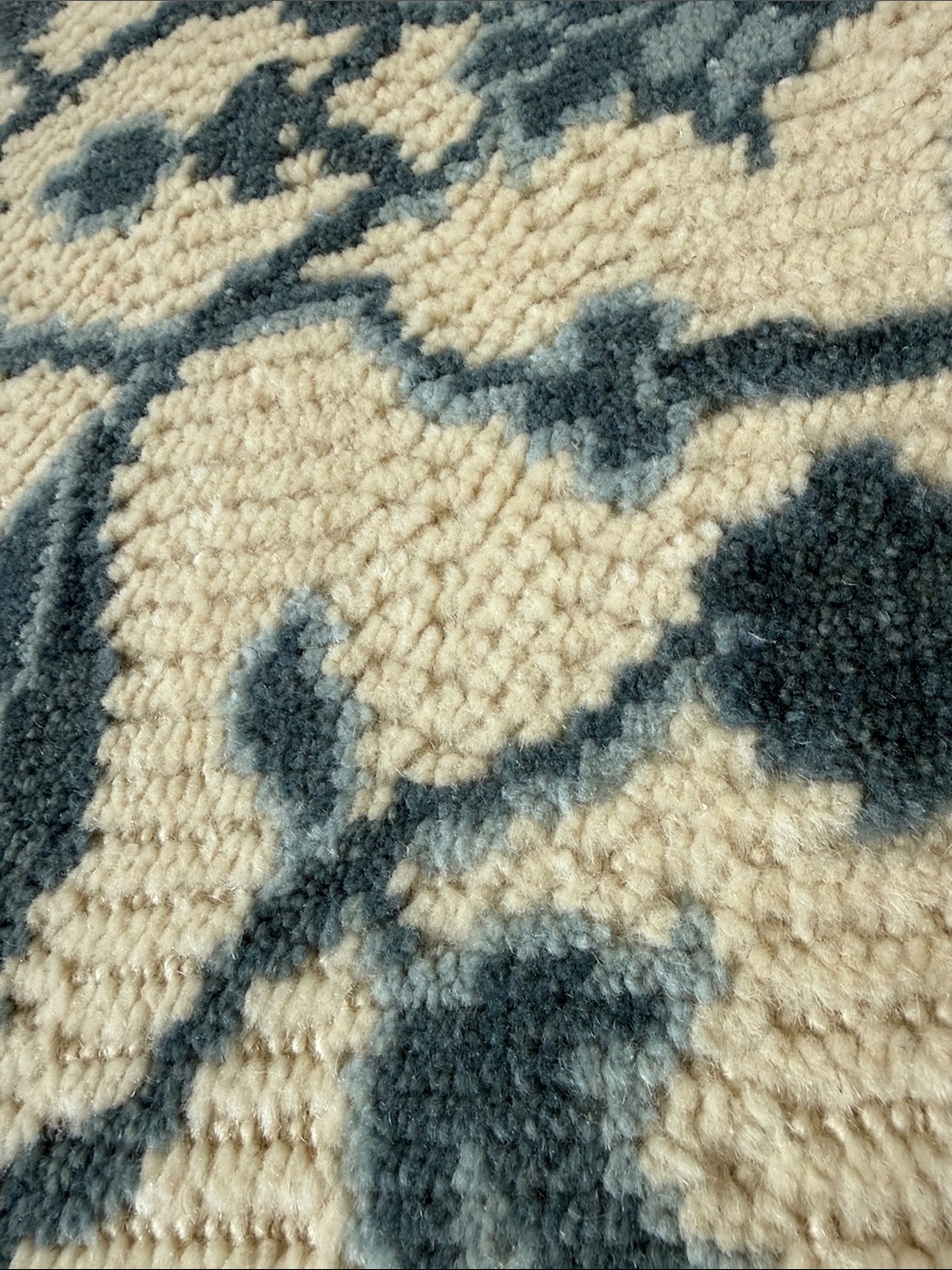 Serena & Lily Montrose Blue and Cream Floral Handknotted 3x5 Wool Rug - Picture 3 of 5
